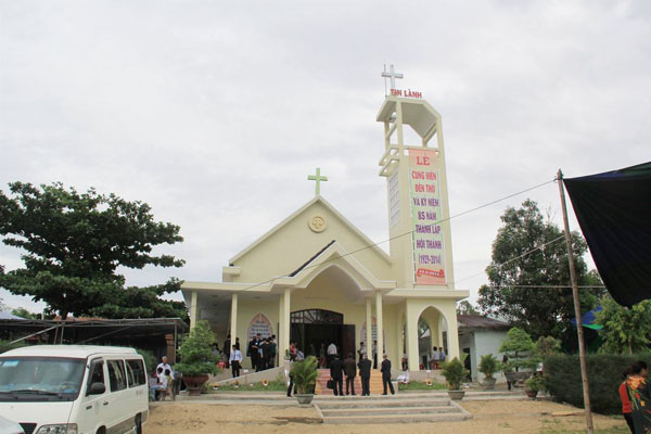 Quang Nam: Protestant Chapter holds ceremony to inaugurate its new church and celebrate 85th founding anniversary 